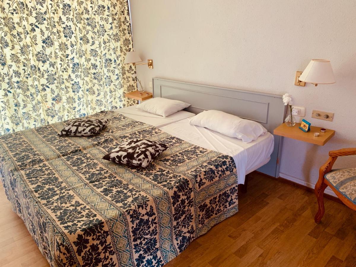 Pondemar Apartaments Vistas Playa Feñabe 외부 사진